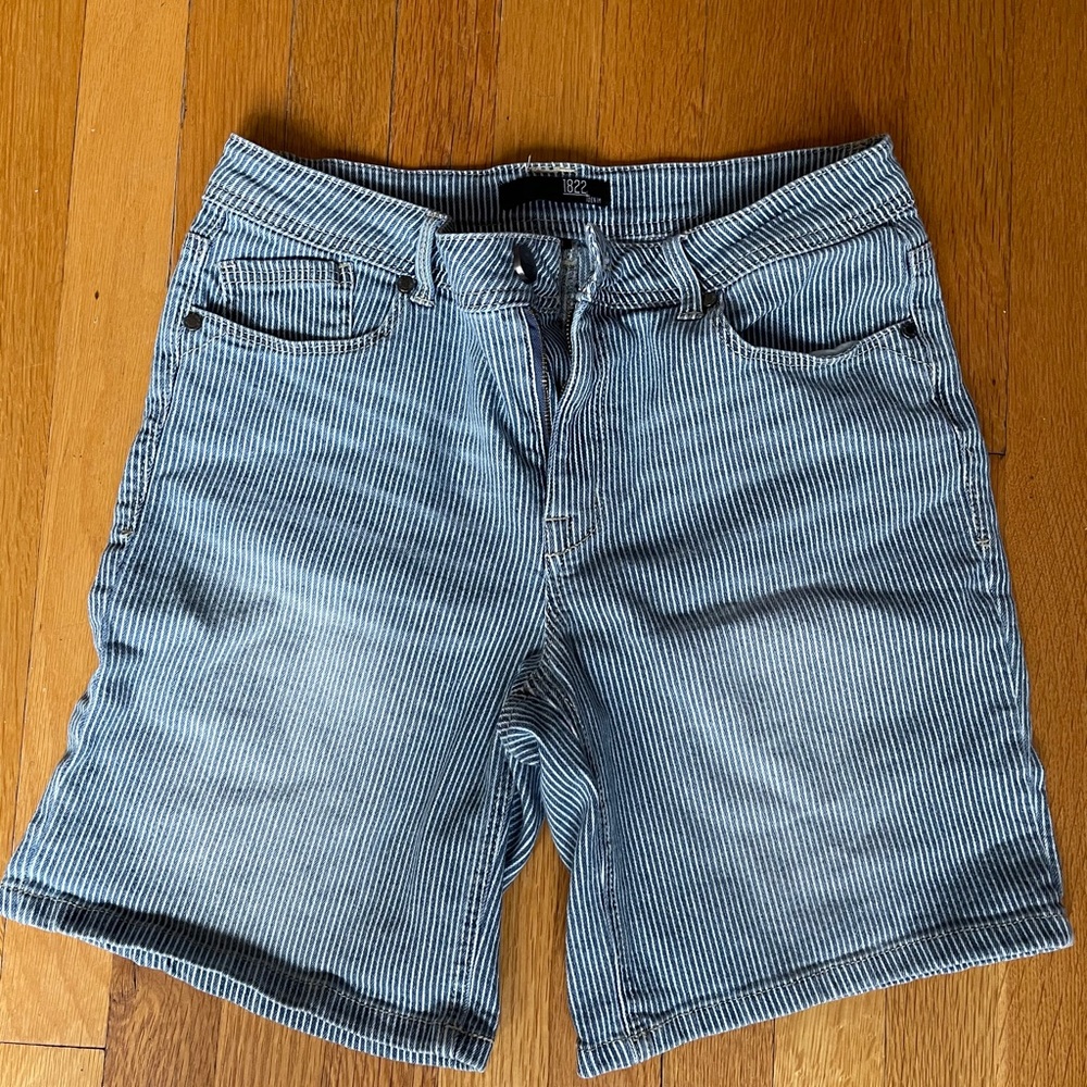 Striped shorts